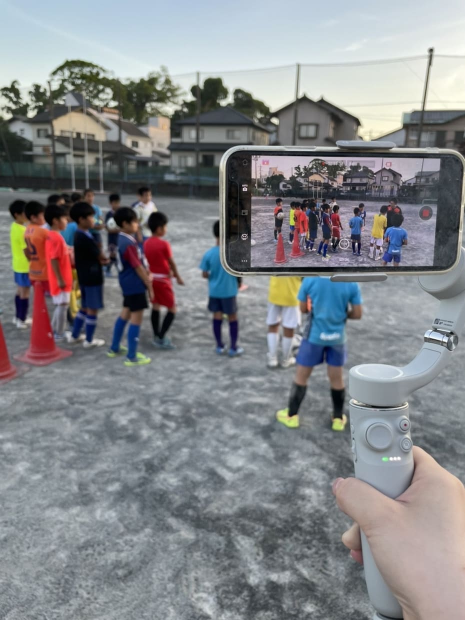 元J1リーガーがパーソナルトレーニングをします 直に見ながら1対1で教えることで理解力を上げ上達を早めます！ イメージ4