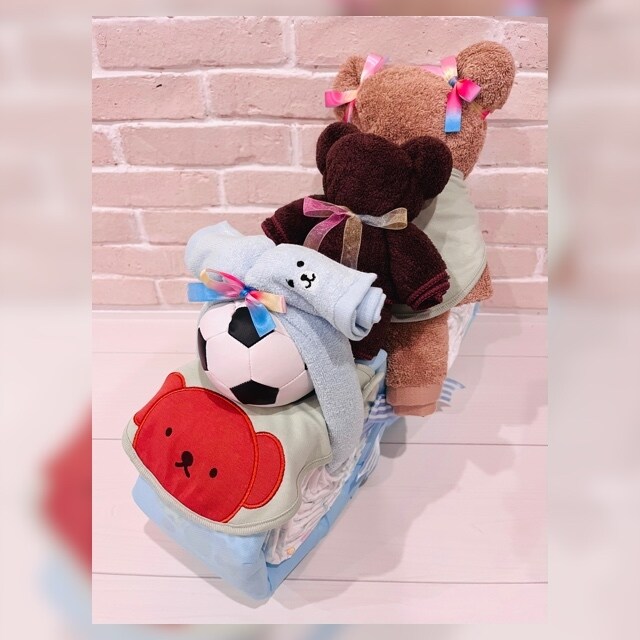 出産祝いにおむつケーキをお作りします あげて嬉しい！貰って嬉しい！そんな贈り物をお届けいたします。 イメージ3