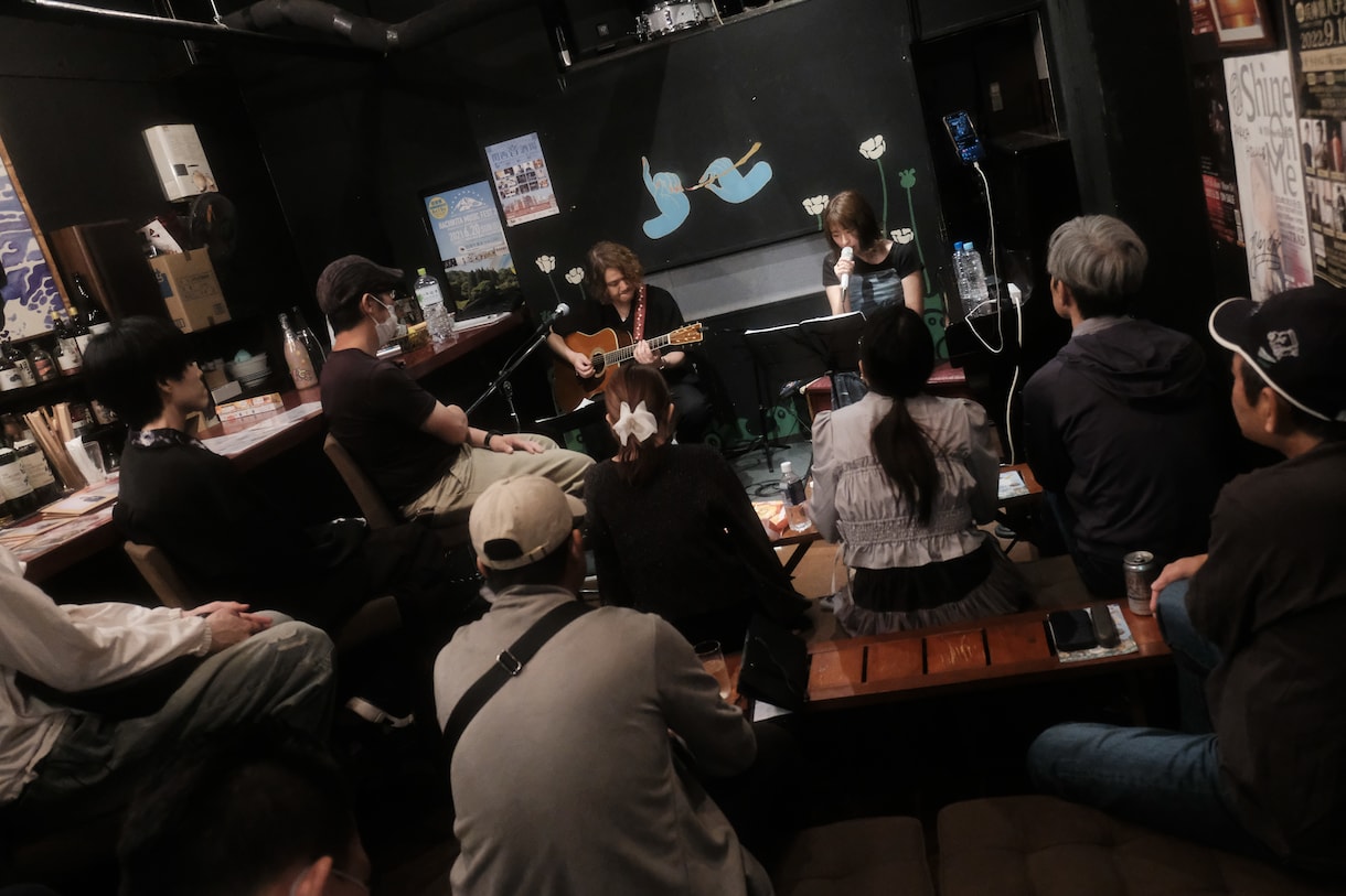 東京・神奈川限定 LIVEの瞬間をエモく撮影します LIVEでの感動の瞬間をエモい雰囲気で撮影します。 イメージ2