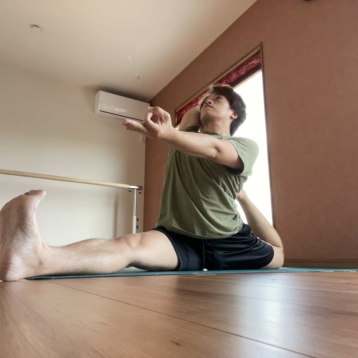初心者歓迎｜男性講師が優しく指導します 呼吸で整う、心と体にやさしいヨガ イメージ2