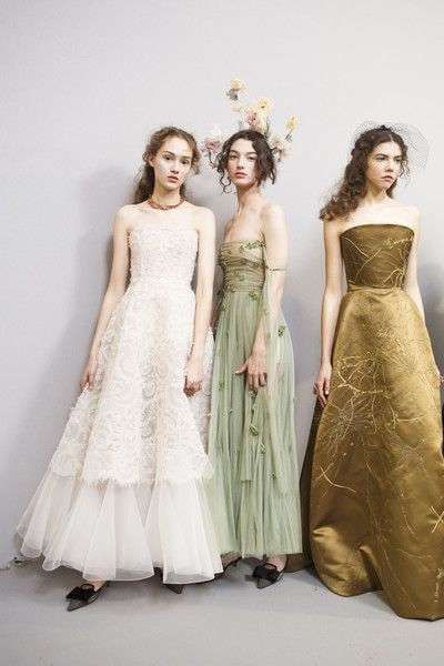 ウェディングドレス・タキシードのご相談に乗ります 衣装だけでなく、ヘアメイク、結婚式全般のご相談も受けつけます イメージ1