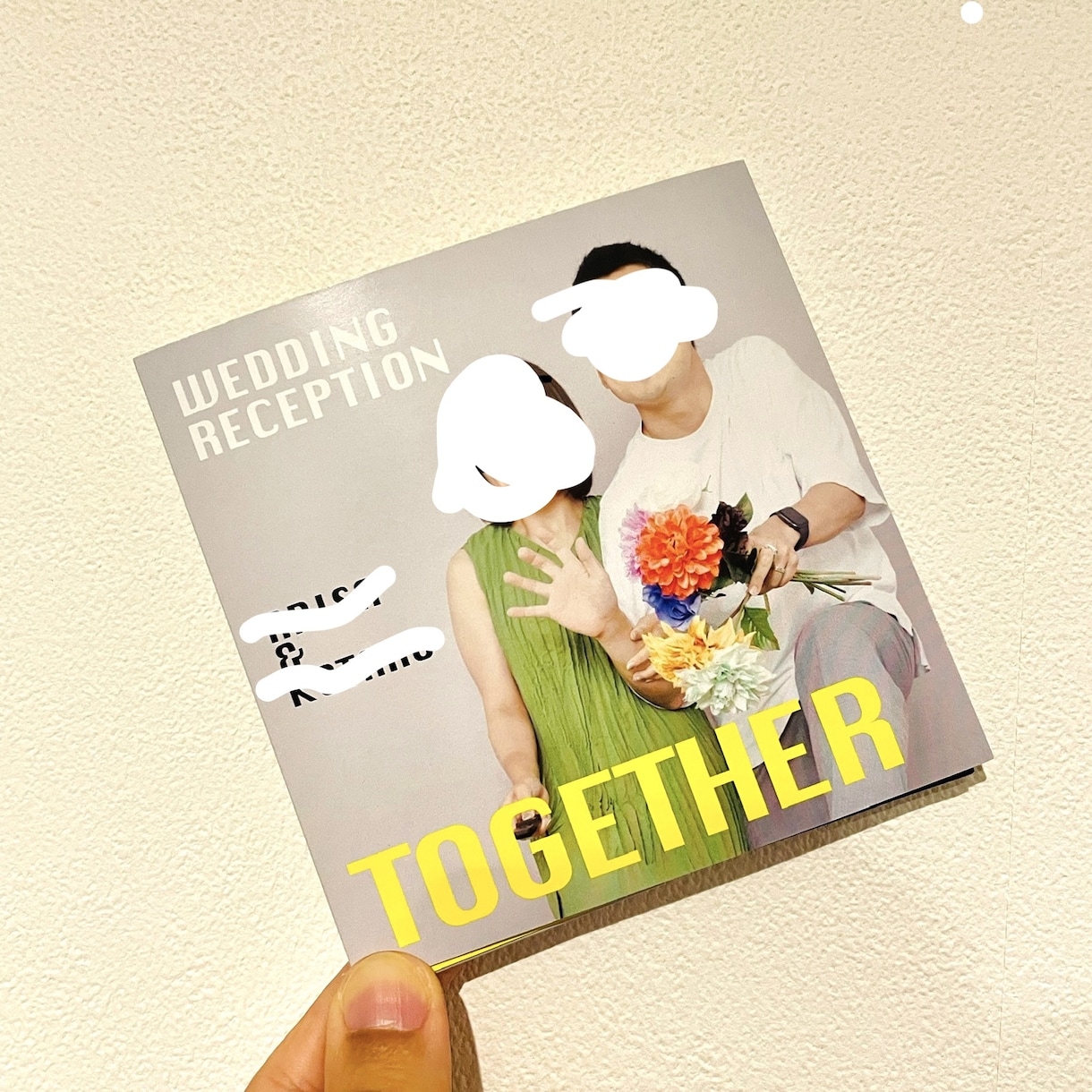 イラレテンプレでCD風プロフィールブックが作れます 音楽好きカップルにおすすめ！オリジナリティ溢れる結婚式に…！ イメージ1