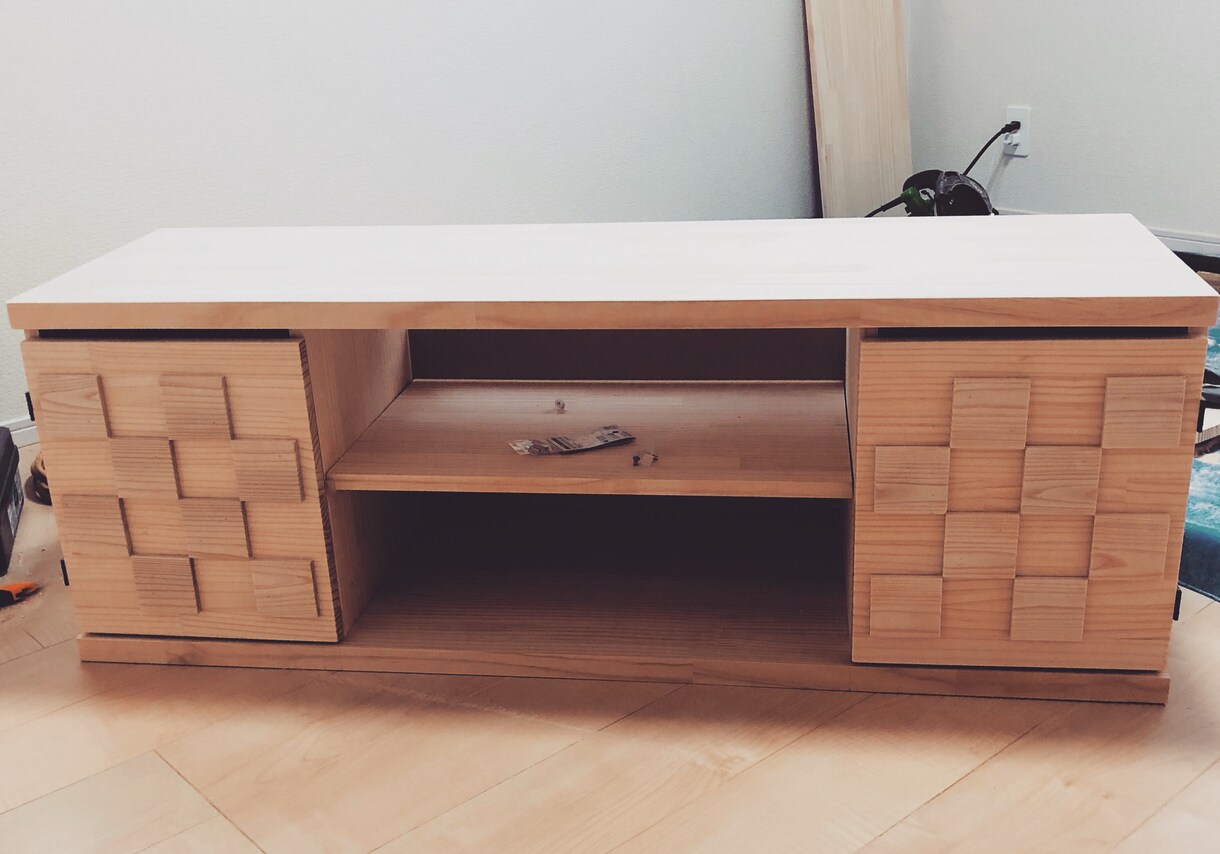 何十年と使えるオシャレなTV台を現役大工が造ります 長寿オシャレ家具を現役大工(8年目)が心を込めて造ります イメージ1