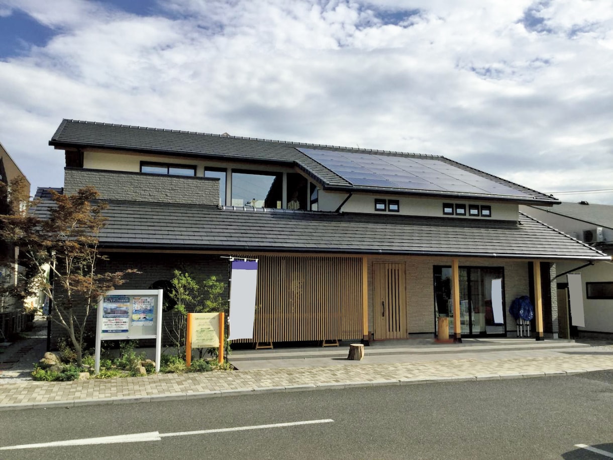 屋根瓦（粘土瓦）の相談承ります お住まいの屋根瓦でお困りの方へ イメージ2