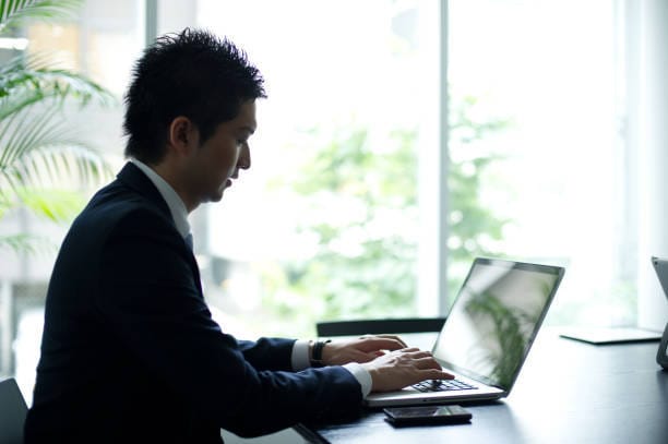 一人で抱えきれない感情、お聞きします 話すだけでも、ご希望があれば助言もしています イメージ5