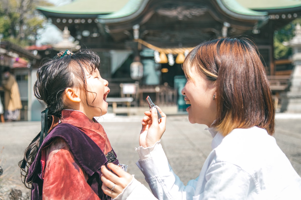 人物写真のレタッチを添削し、直し方を教えます どこをどう直すか、手順つきで返します イメージ1