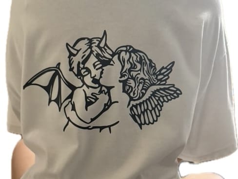 自分の服に貼るだけアイロンプリントシート作成します 自分の好きな服にアイロンですぐに付けれます！ イメージ2