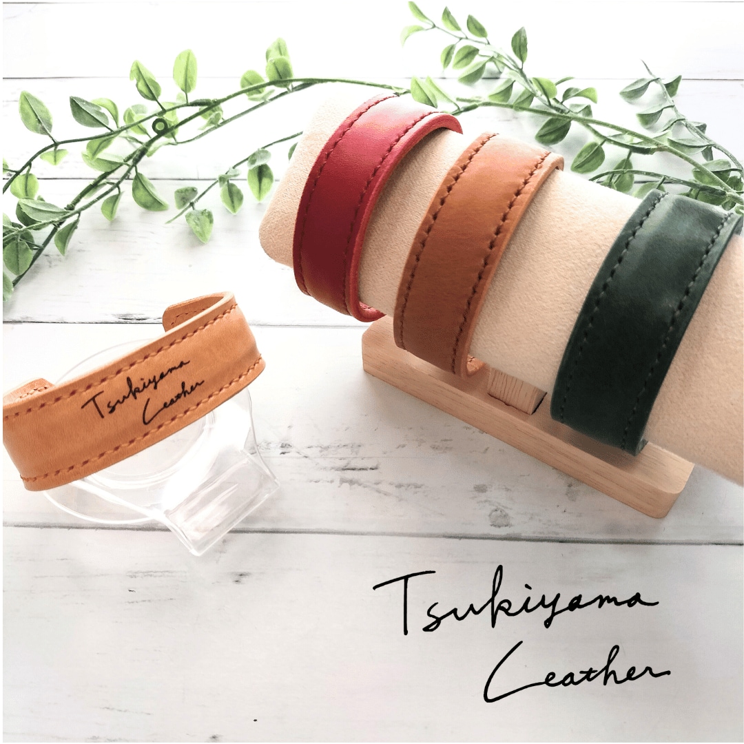 彫刻可能なオリジナルレザーバングル(大)制作します レーザー彫刻でオリジナルアイテムを作ります イメージ1