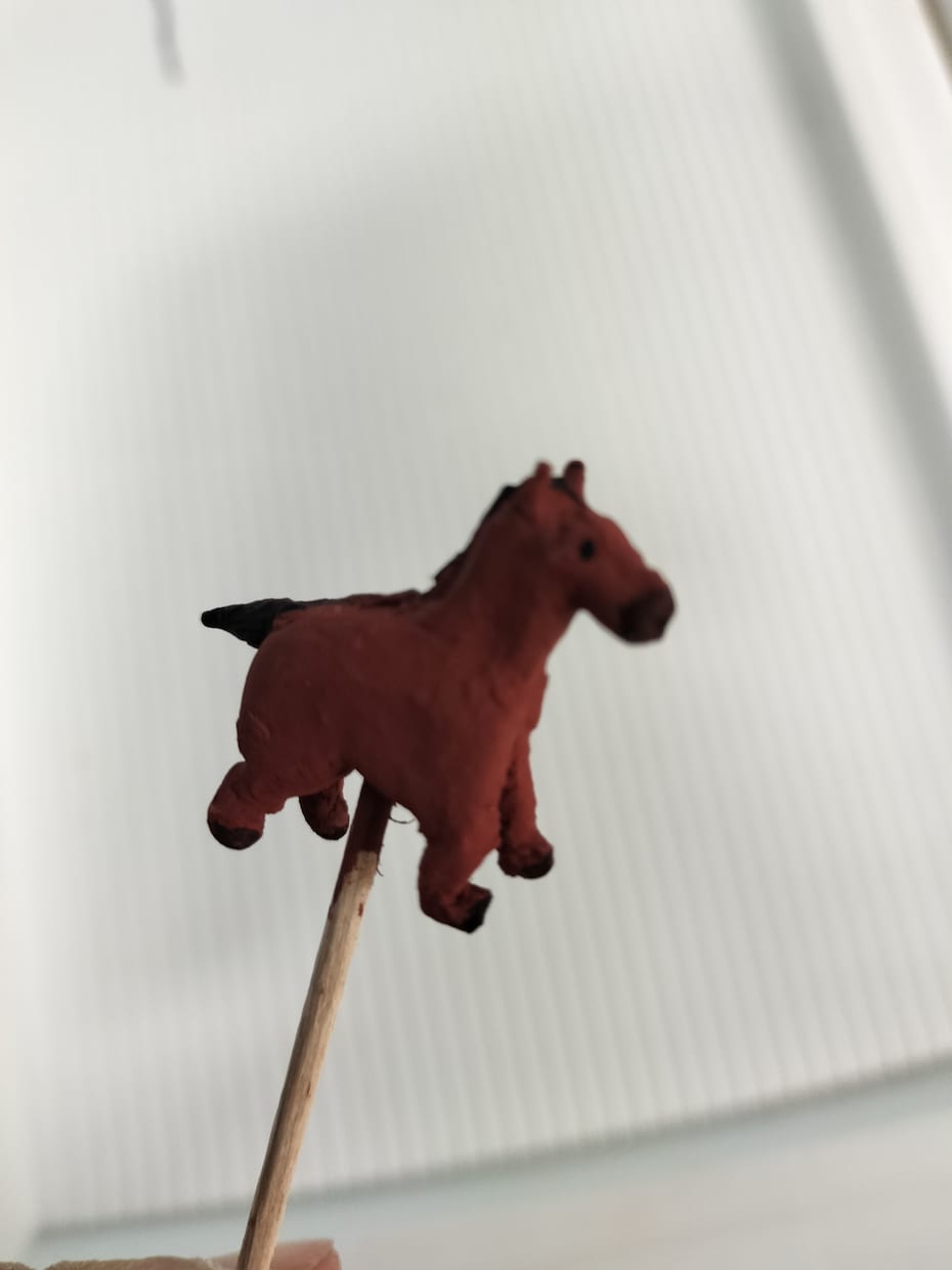 粘土作品作ります アクセサリー、フィギュアなどを基本的に粘土で制作します。 イメージ2