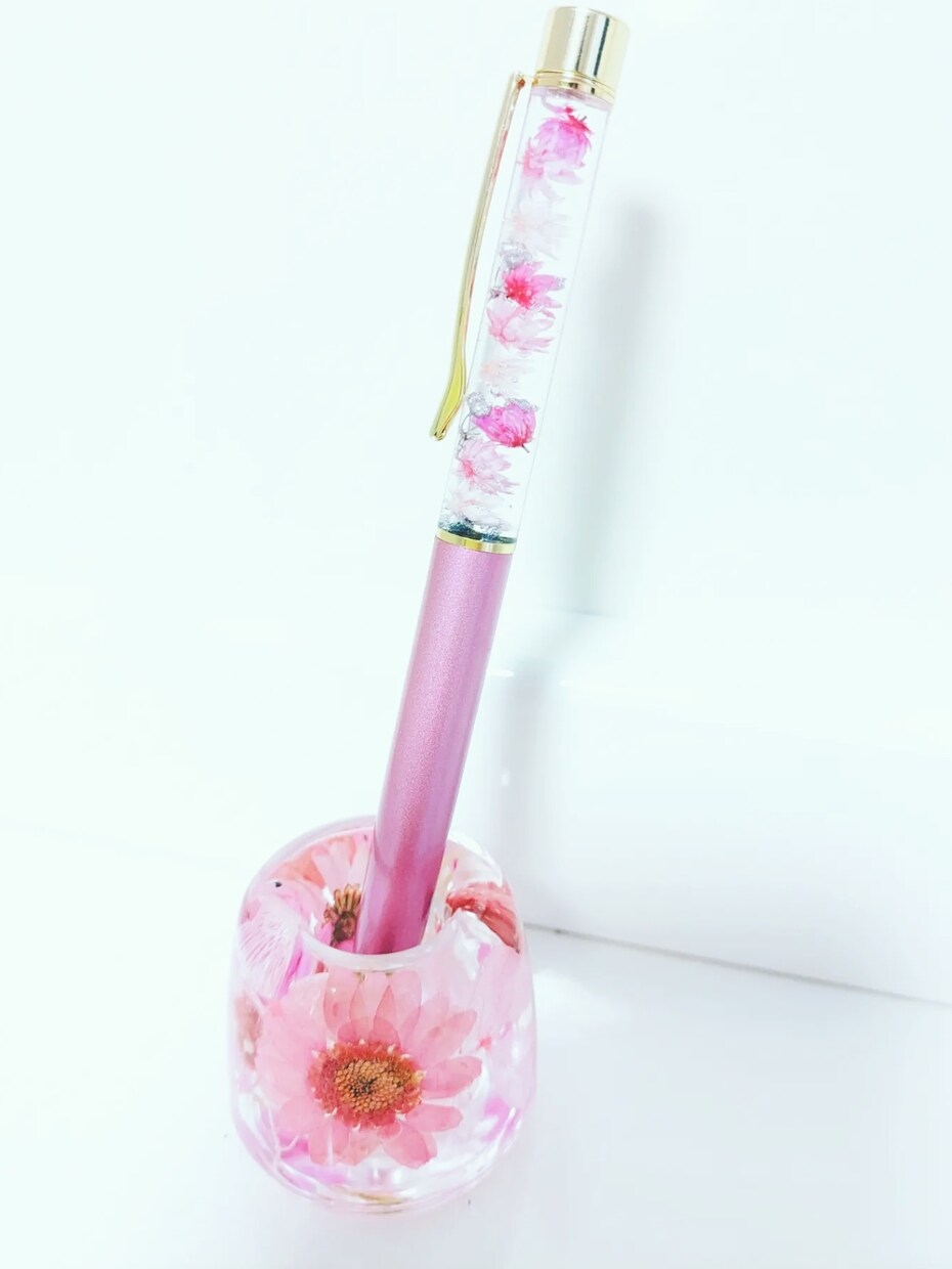 ご希望のお花でハーバリウムスタンドをお作りします ギフトに最適！ハーバリウムスタンドをお作りします イメージ2