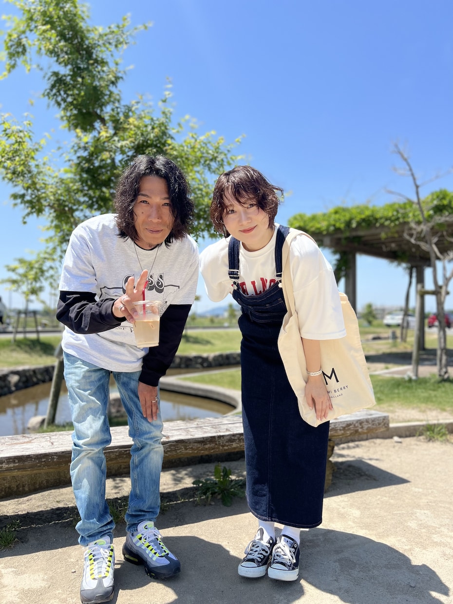 夫婦写真・動画素材を4K高画質で撮影いたします コスメ・アパレルなど過去の販売実績100件以上です。 イメージ5