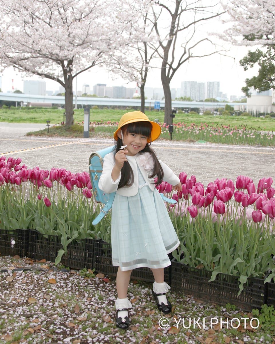 横浜で、卒業式・入学式の出張撮影承ります お友達との撮影OK♪思い出を写真に残しましょう イメージ4