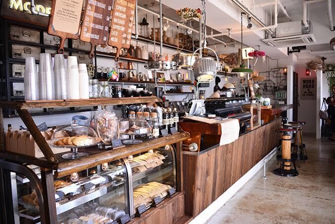 沖縄で初めての開業お手伝いします 創業12年11店舗の経験を活かした「潰れない経営」のお手伝い イメージ6