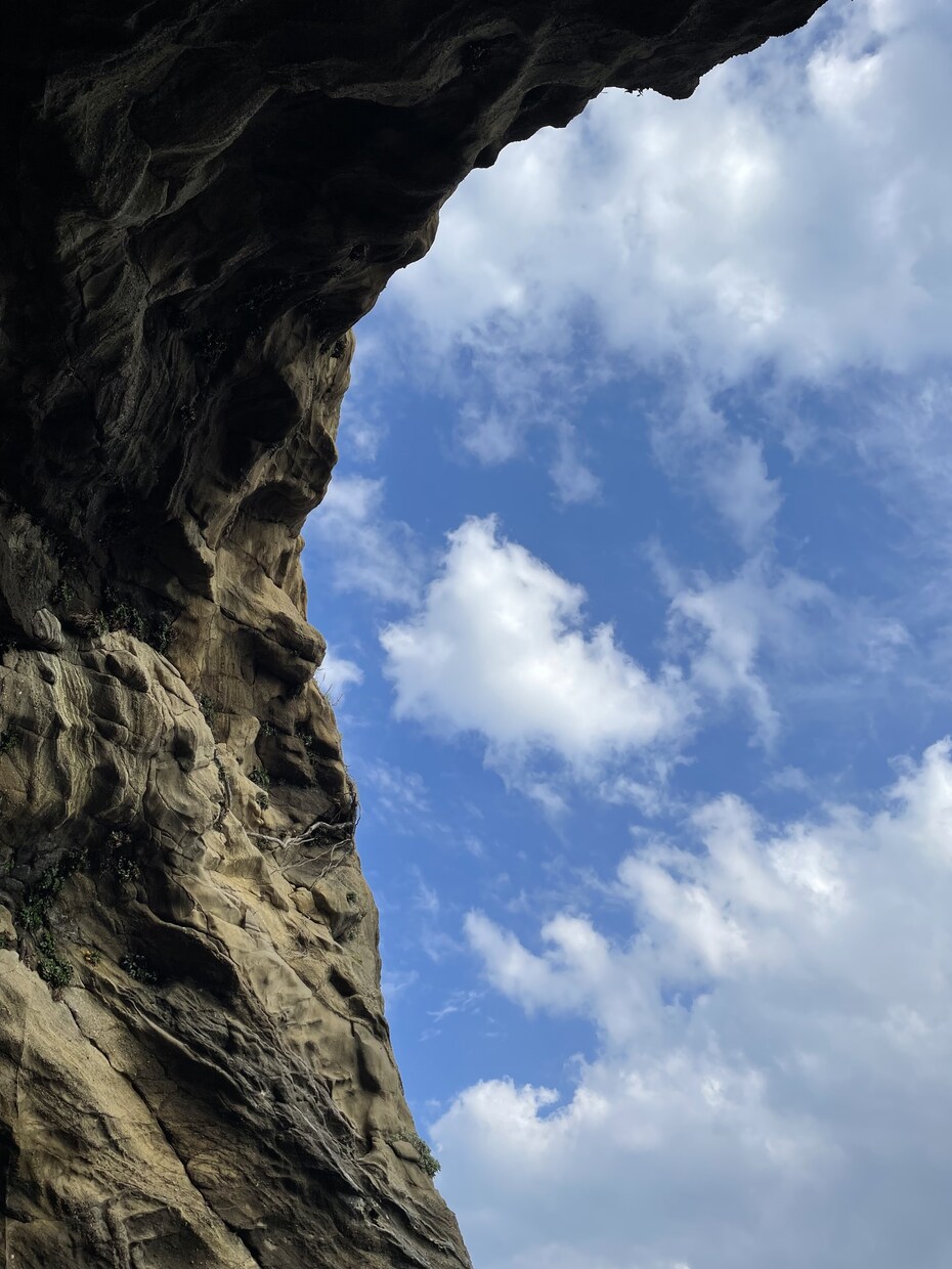 誰にも話せないこと聞きます 友達、家族誰にも相談できないけど聞いて欲しいことある方。 イメージ9
