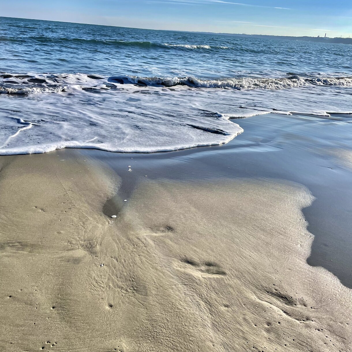 海の写真を提供します 海の写真です。ポストカードにしたり、スマホの壁紙に使えます イメージ2