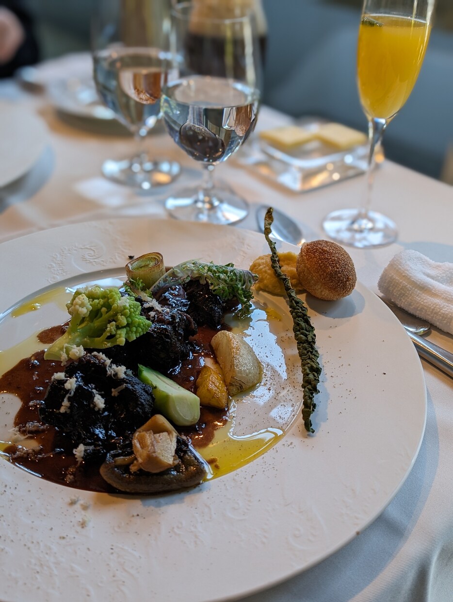 都内のオススメ飲食店をいくつかご提案いたします 赤ちょうちんから高級フレンチまでご希望に合わせて提案します！ イメージ1