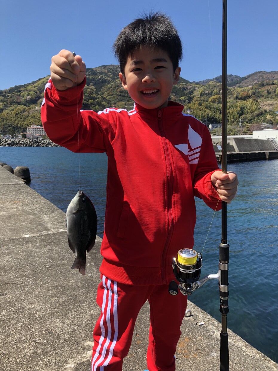 熱海、伊東周辺の釣りをガイドします お一人様からファミリーまで、全て対応させて頂きます イメージ5