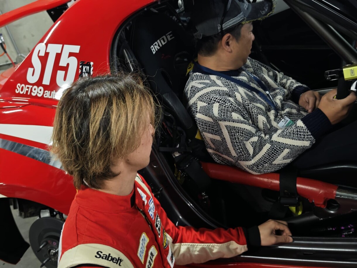 オンラインドライビングレッスン行います ドライビングレッスン又は車の仕様に合わせたセット教えます イメージ1
