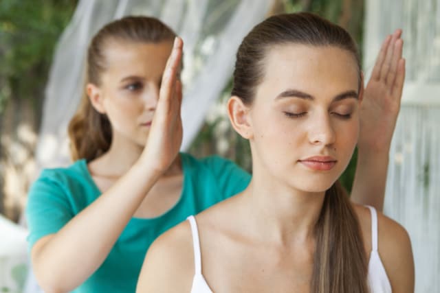 反抗期と思春期のお子様の悩みにレイキで向きあいます うちも今、思春期で困っていますがレイキを使って楽にしてます！ イメージ3