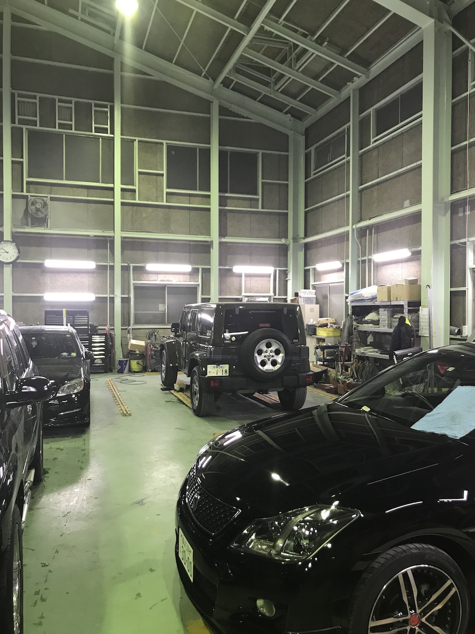 自動車板金塗装で失敗しない方法をアドバイスします 自動車関連業に携わって２０年。板金塗装修理は得意分野です。 イメージ1