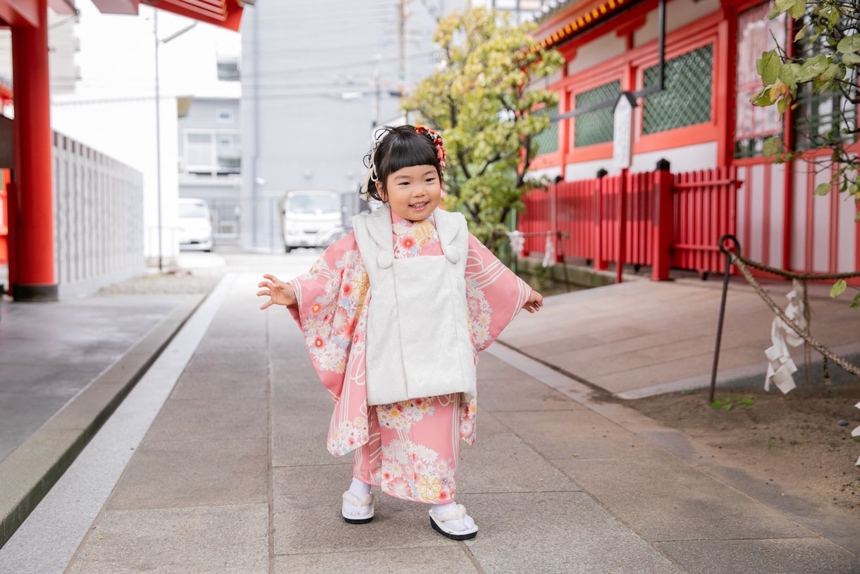 七五三等お子様の着物のお直し（肩あげ等）承ります 《返送料無料》晴れの日の素敵なお着物を、お子さまサイズに イメージ3