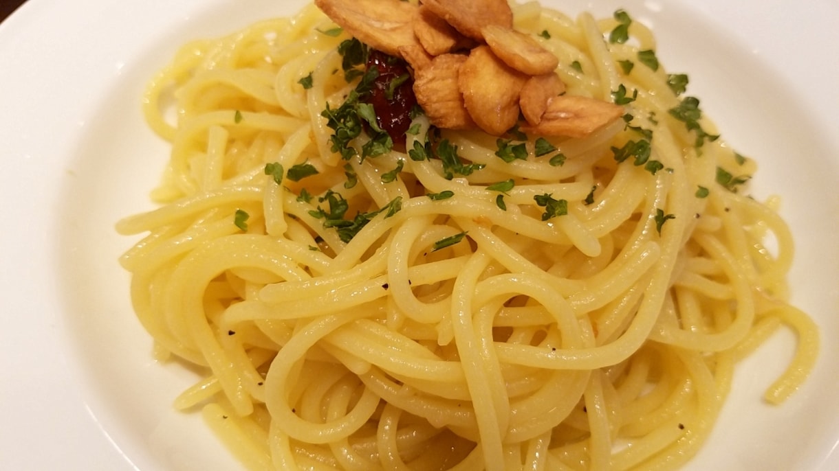人気のスパゲッティのメニューとレシピを提供します 家で作ったりお店でも作れます。 イメージ2