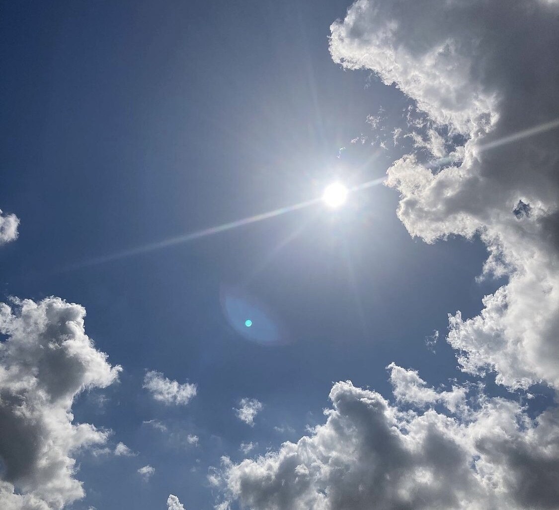 色々な空の写真を提供します 爽やかな空の写真が欲しい人はこちらに連絡ください イメージ4