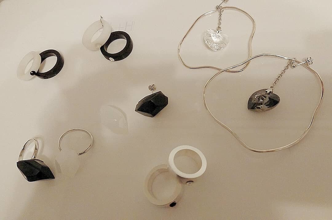 元ジュエリー販売員がジュエリー選びのご相談乗ります イベントコンパニオンが明るく楽しくご相談に乗ります! イメージ10