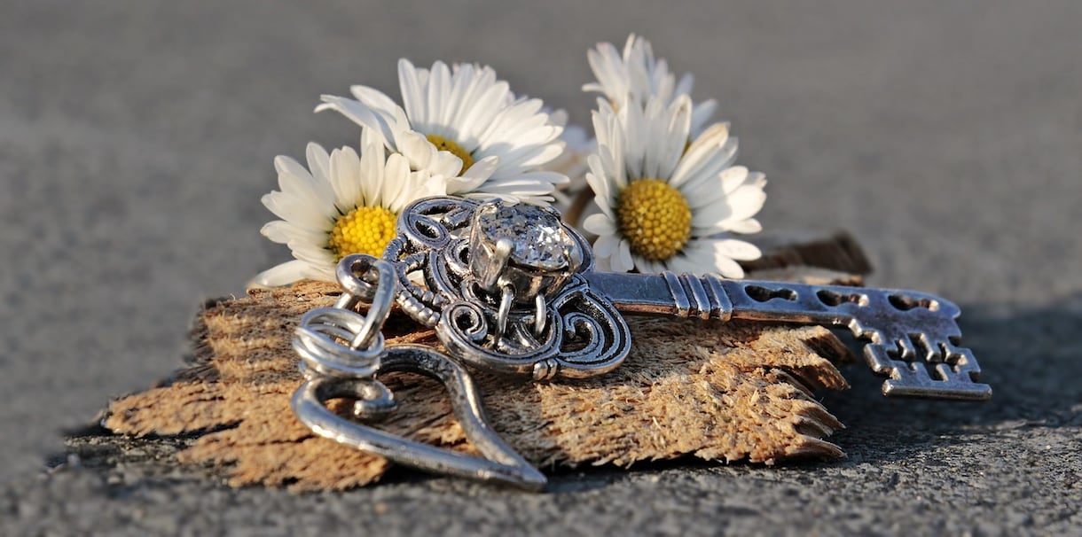 リピート様専用☆その後のお話お伺いして鑑定します リピート様限定価格！その後のご報告や追加の鑑定などはこちらへ イメージ1