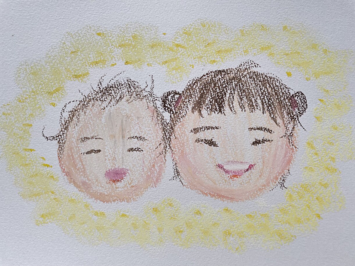 クレヨンでふんわり柔らかい似顔絵を描きます ウェディングやプレゼントにいかがでしょうか？ イメージ5