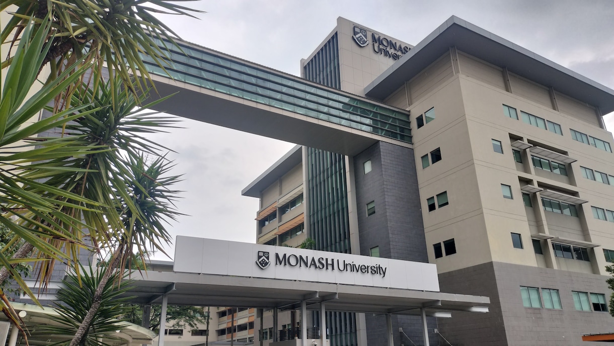 現役マレーシア大学生が留学全般の相談に乗ります 現地に来て分かった大学の雰囲気や授業の難易度なども話せます！ イメージ1