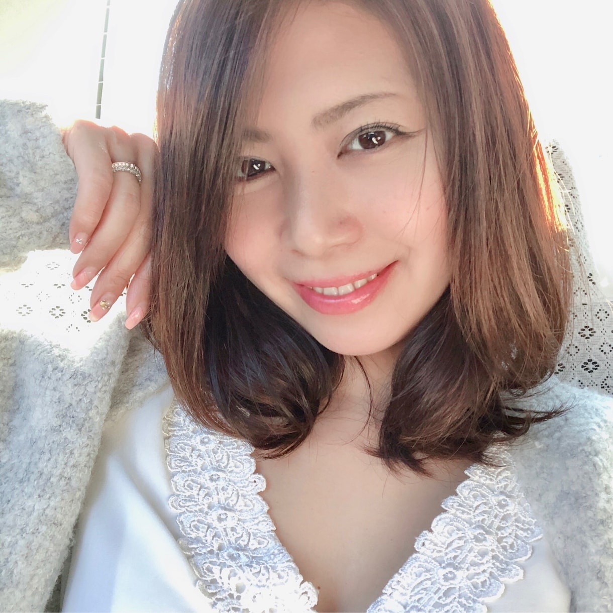 自撮り、広告、webなどの撮影モデル承ります 商品PRからアパレル撮影まで幅広く対応します！ イメージ2