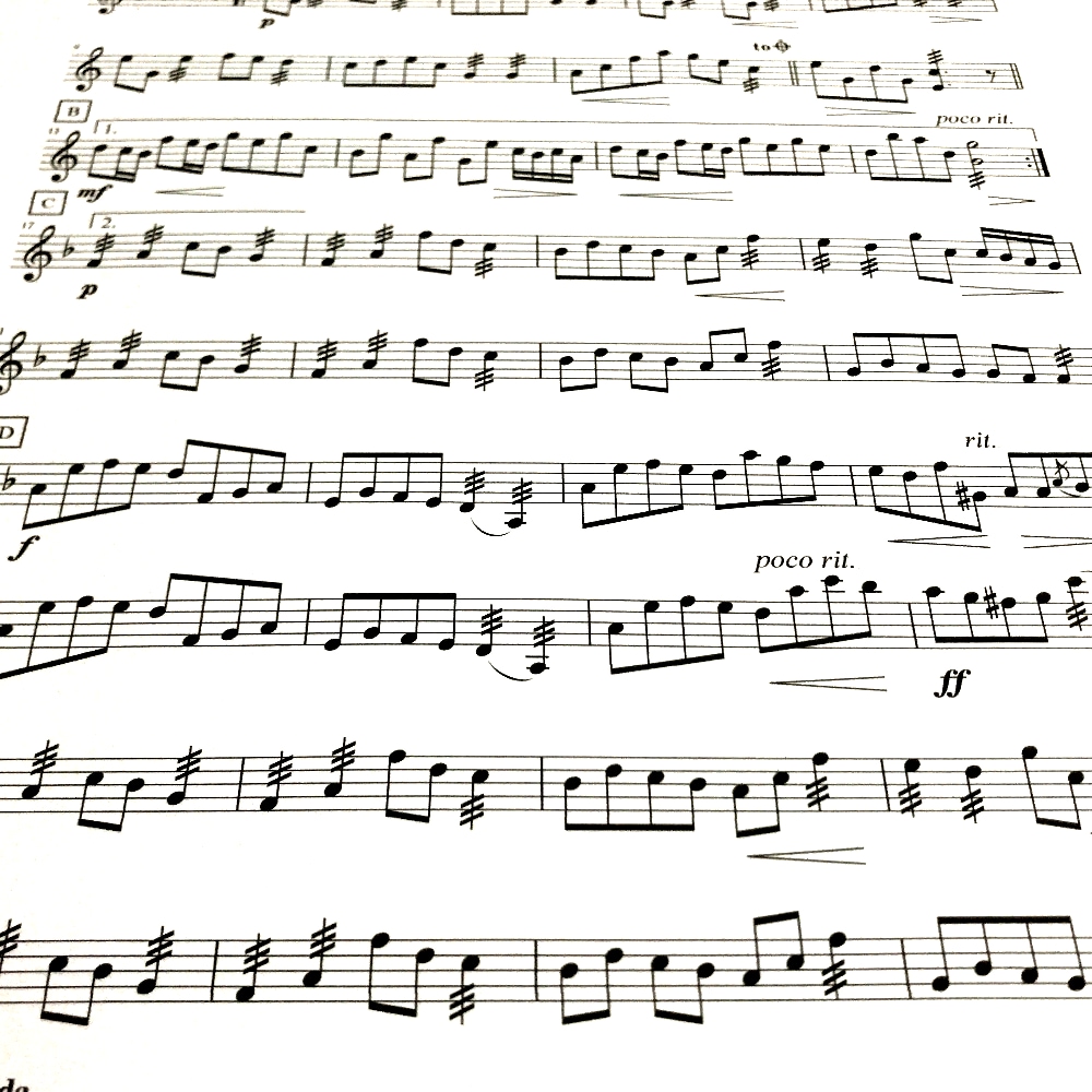 楽譜の清書・移調などを行います 楽譜が手書きで読みづらい、調が違って演奏しづらいという方に イメージ1