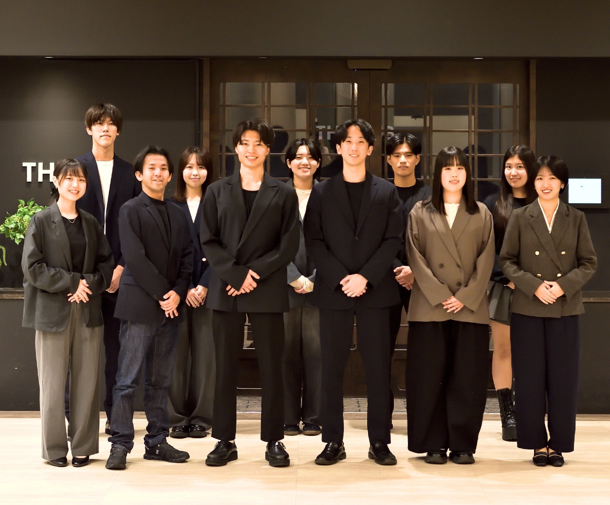 魅力伝わるプロフィールを女性カメラマンが撮ります 自然体な笑顔を引き出す「『楽しい』撮影体験」をお届けします イメージ6