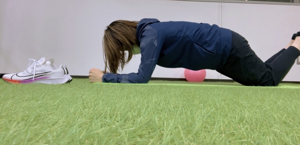 看護師トレーナーが簡単エクササイズをお教えします 健康のお悩みを聞きながら、一緒に運動していきましょう。 イメージ4