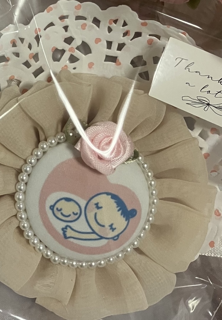 ロゼット講師がオリジナルマタニティロゼット作ります 妊娠したプレママさんを支えるときめくマタニティグッズです イメージ2