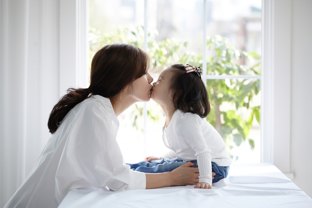 ラクに子育てする方法を現役占い師が教えます リピーターが絶えない占い師がお子さんを本気で鑑定します イメージ2