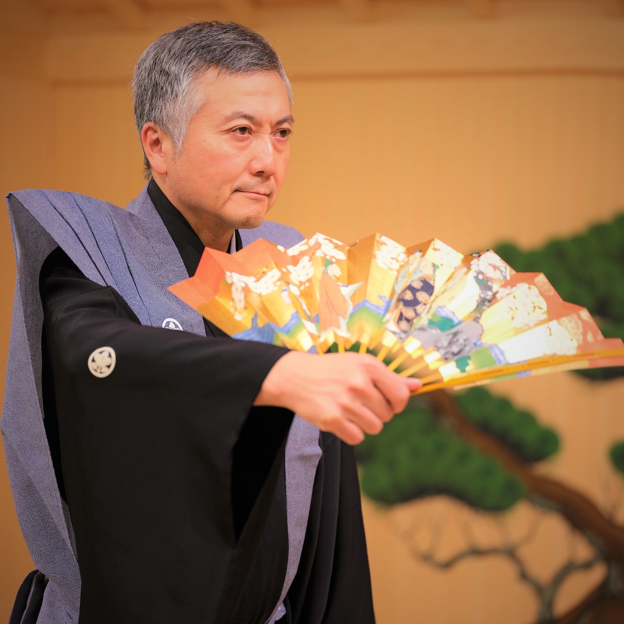 能の謡や舞で心身共に新しい自分を発見出来ます 戦国武将や文化人の愛した「能」は自分と対話できる「芸術」です イメージ1