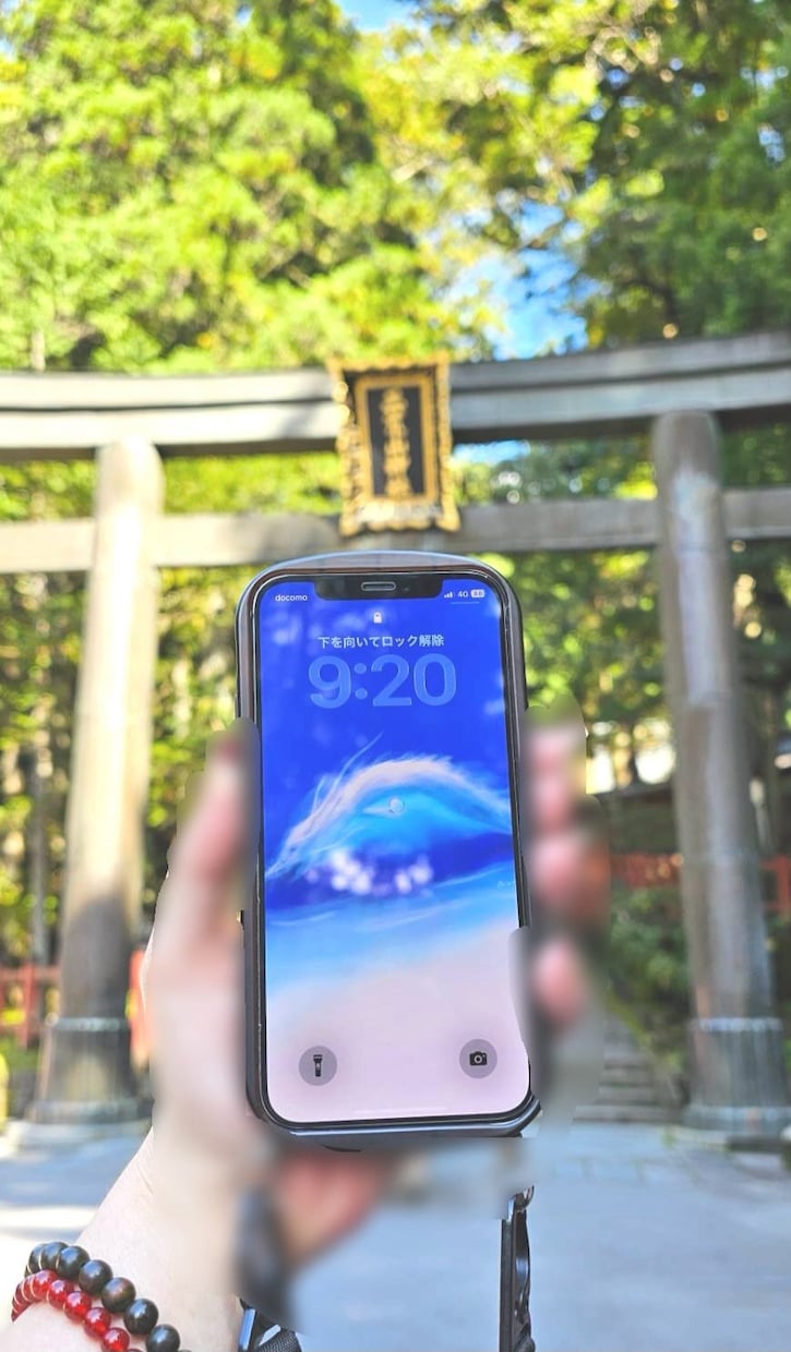 開運！「波から現れた龍の待受画像」をお届けします 神社で幸せを願った龍のお守り待受 イメージ4