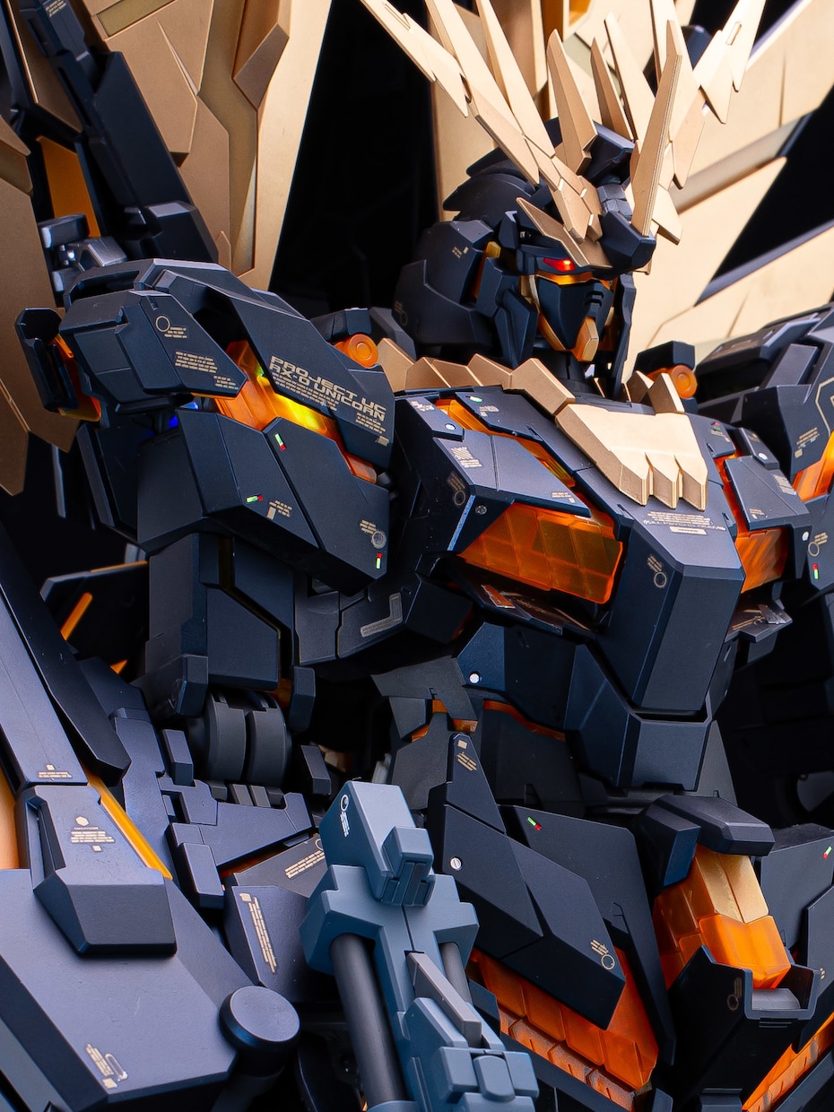ガンプラ制作代行・積み崩し・素組み・全塗装行います ブラック・ホワイトをベースに高級感のある仕上げが得意です！ イメージ5
