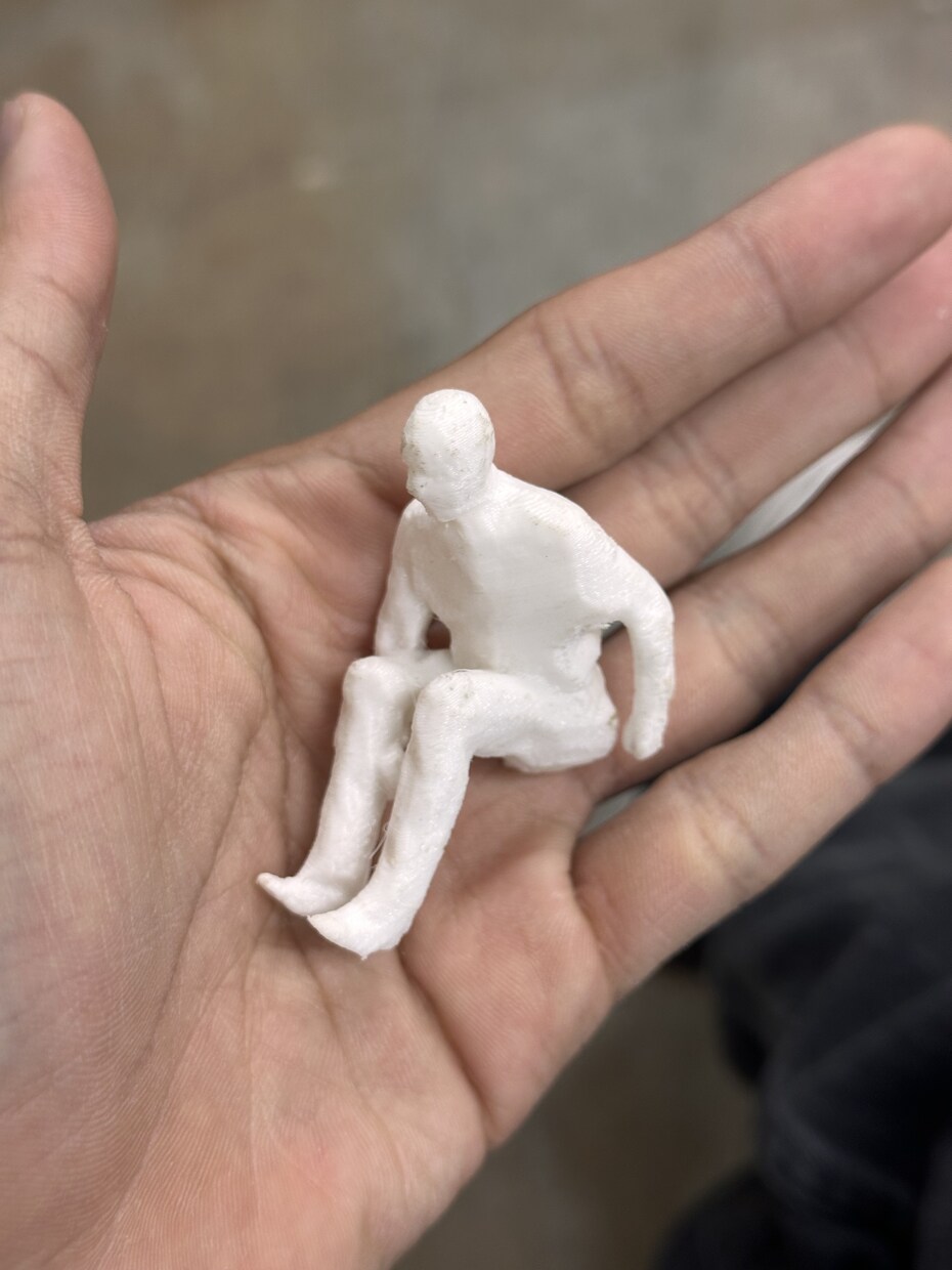 3Dプリンターのデータ作成、出力します 3Dプリンターのデータ作成から実際に出力までお任せください。 イメージ2