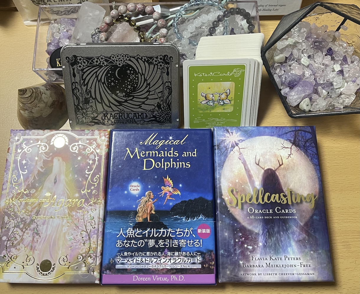 オラクルカードを使った占いをします 今必要なメッセージをドンピシャで届けます イメージ1