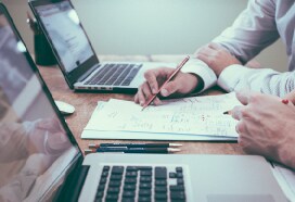 ＧＡ4　分析の基礎をレクチャーします ＧＡ4をフル活用して、貴社サイトを”数字で見える化”します イメージ1