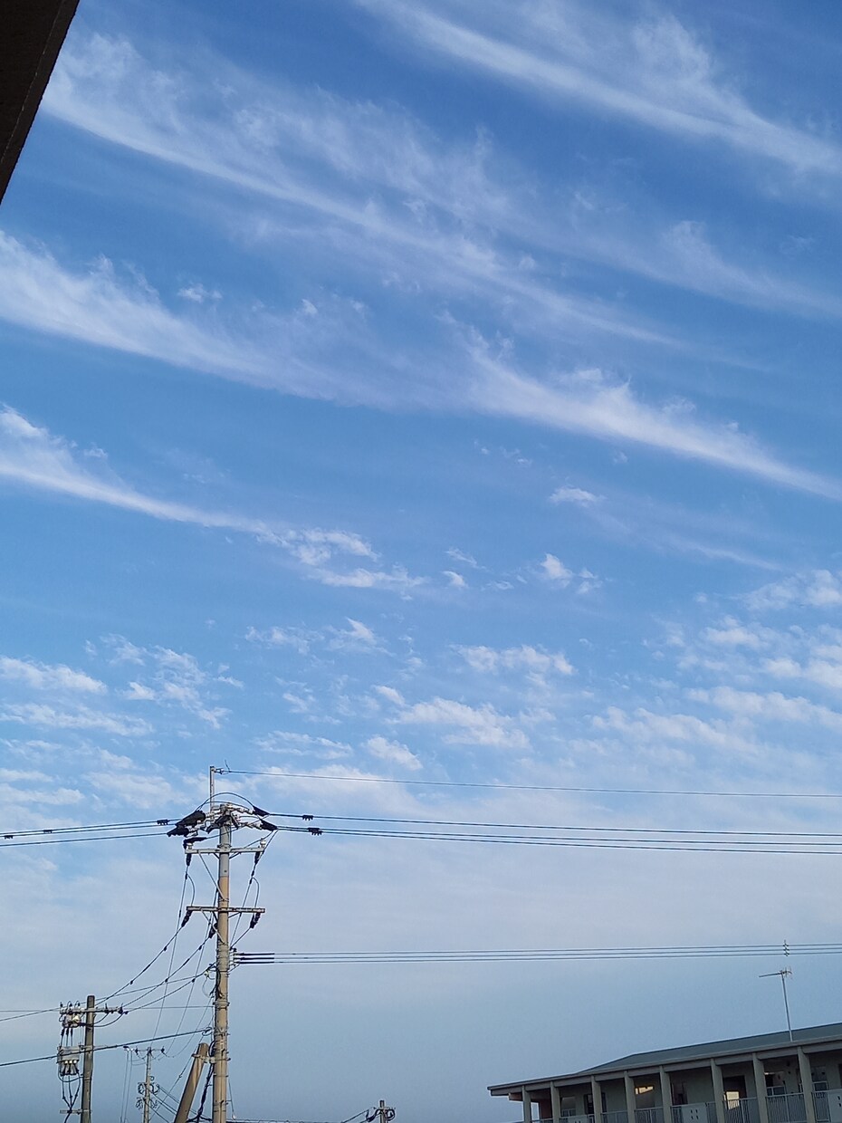 雲や、夕焼け、朝日の写真をとります 綺麗だと思った写真を売ります。 イメージ1