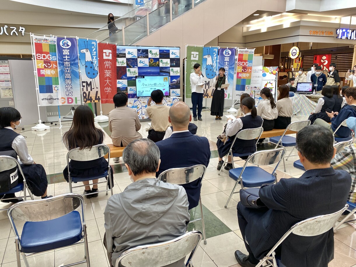 即日可！現役の声のプロが幅広く読みます 講師も務める確かな７色声、演技でお応え イメージ4
