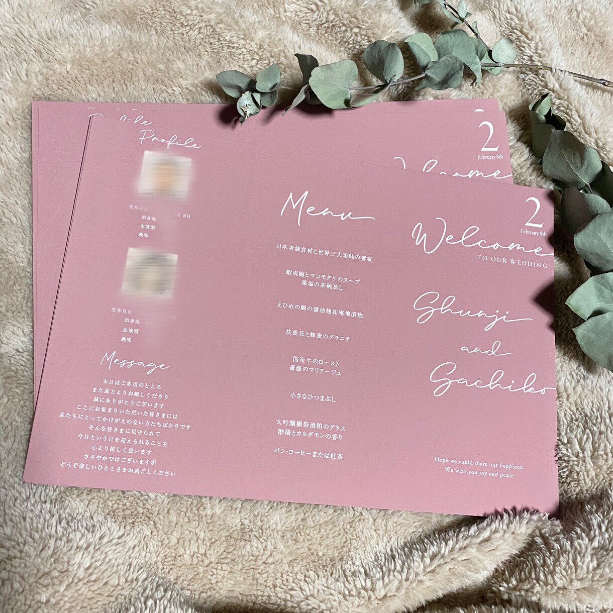 結婚式の雰囲気に合わせてお好きなカラーで作成します 招待客リストやお写真をお送り頂くだけで簡単に席次表が完成！ イメージ5