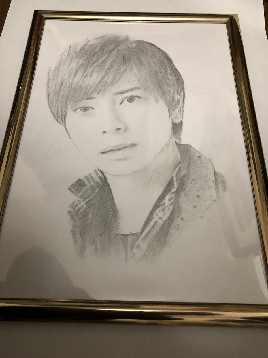 写真をもとに鉛筆画をお描きします 大切な方へのプレゼントにいかがですか？ イメージ4