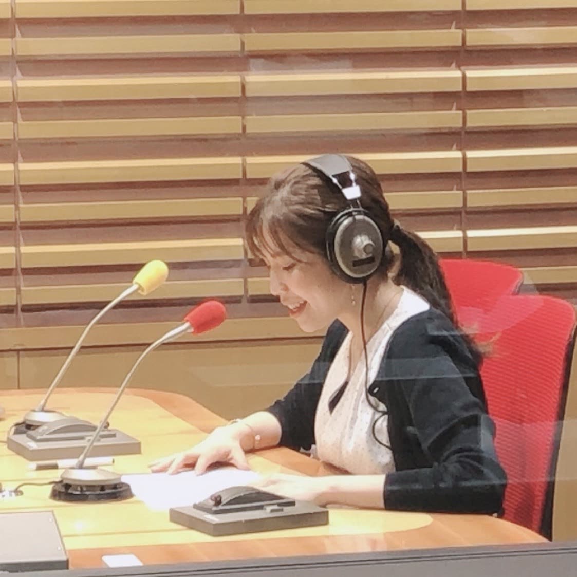元NHKフリーアナウンサーがナレーション収録します 商用OK！企業CMなど様々な内容に対応 イメージ1