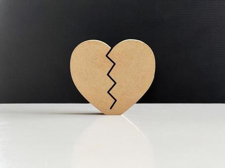 秘密のお話受け止めます☘️優しくそっと寄り添います 言えない…でも話したい。その想い吐き出しちゃいましょう！！ イメージ10
