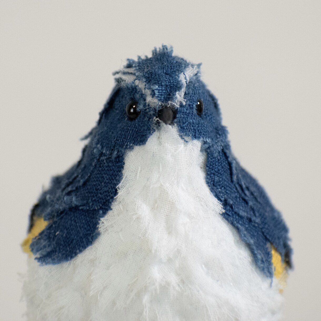 手縫いと木彫りで、理想の鳥をオーダー制作します 飼い鳥、インコさん、野鳥など独自のぬいぐるみを制作します イメージ3